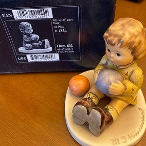 Hummel figure #1224 “At Play”.